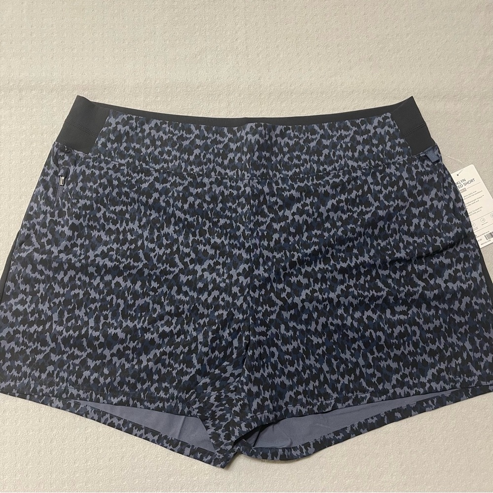 Athleta women’s navy color comfy shorts